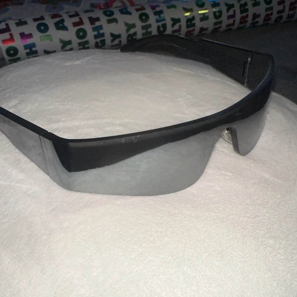 Balenciaga bb0041s Wearable Sunglasses